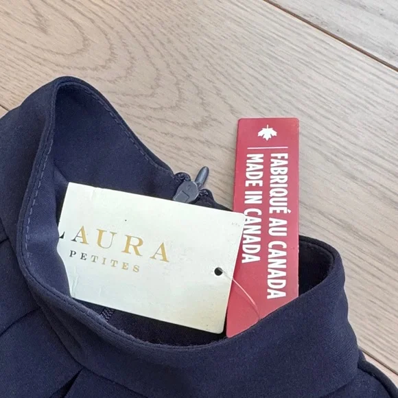 Size 2 Navy Blue LAURA Petites Sleeveless Jumpsuit - Picture 2 of 11